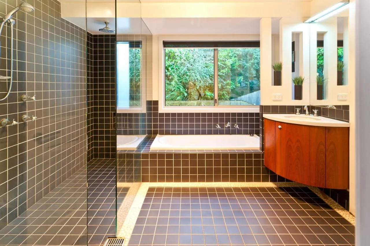 Pure Indulgence Villa Merimbula Holiday home